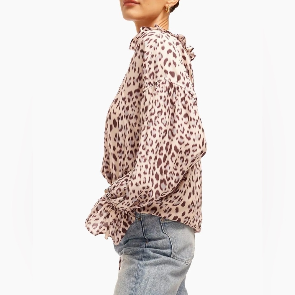 Equipment Farah Cheetah Keyhole Blouse | NWT | Small - Picture 2 of 8